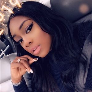 Meet your Posher, Joy